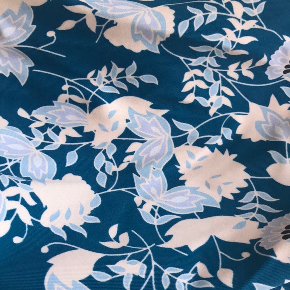 Magic Crystal Falbala Bikini Set - Picture 6 of 8